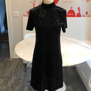NWOT Aqua black velvet turtleneck S/S dress. S
